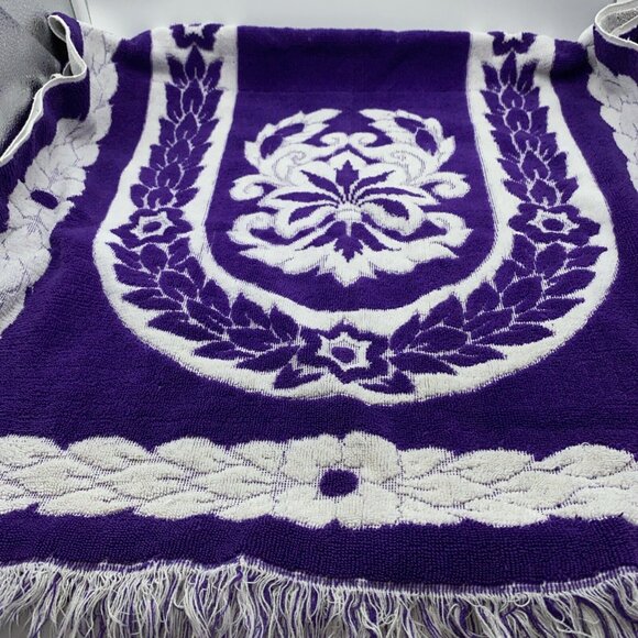 Vintage Fieldcrest Bath Towel Purple White Floral Fringed USA 45 X 25 in Retro - Picture 6 of 16
